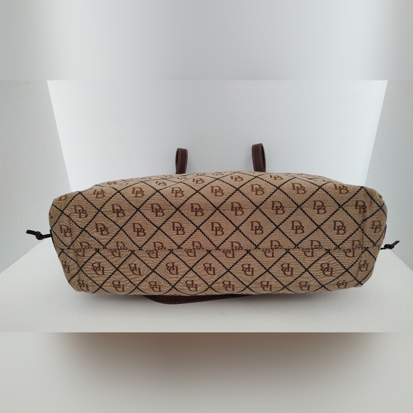 Dooney & Bourke Brown Purse with Shoulder Straps - Picture 7 of 8